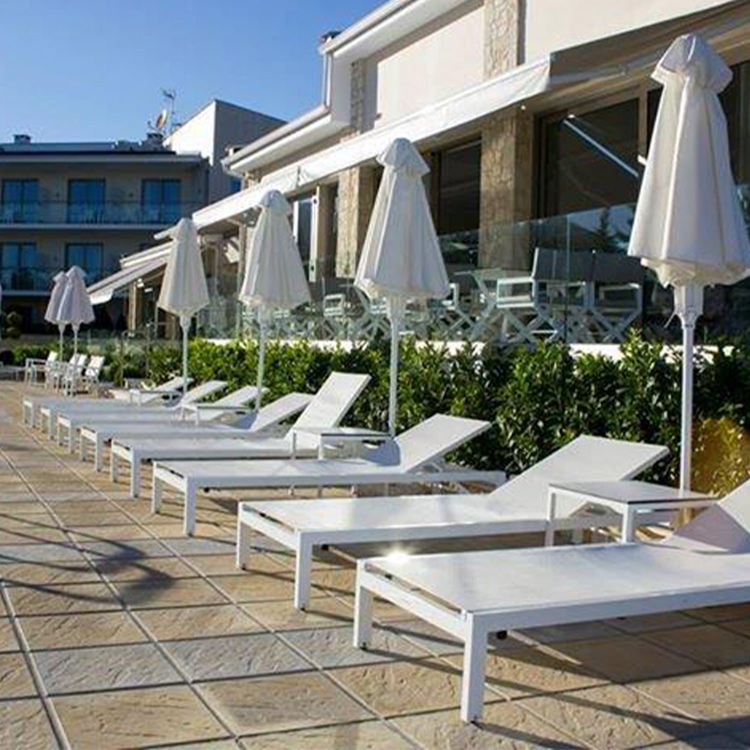 Milos Sunlounger
