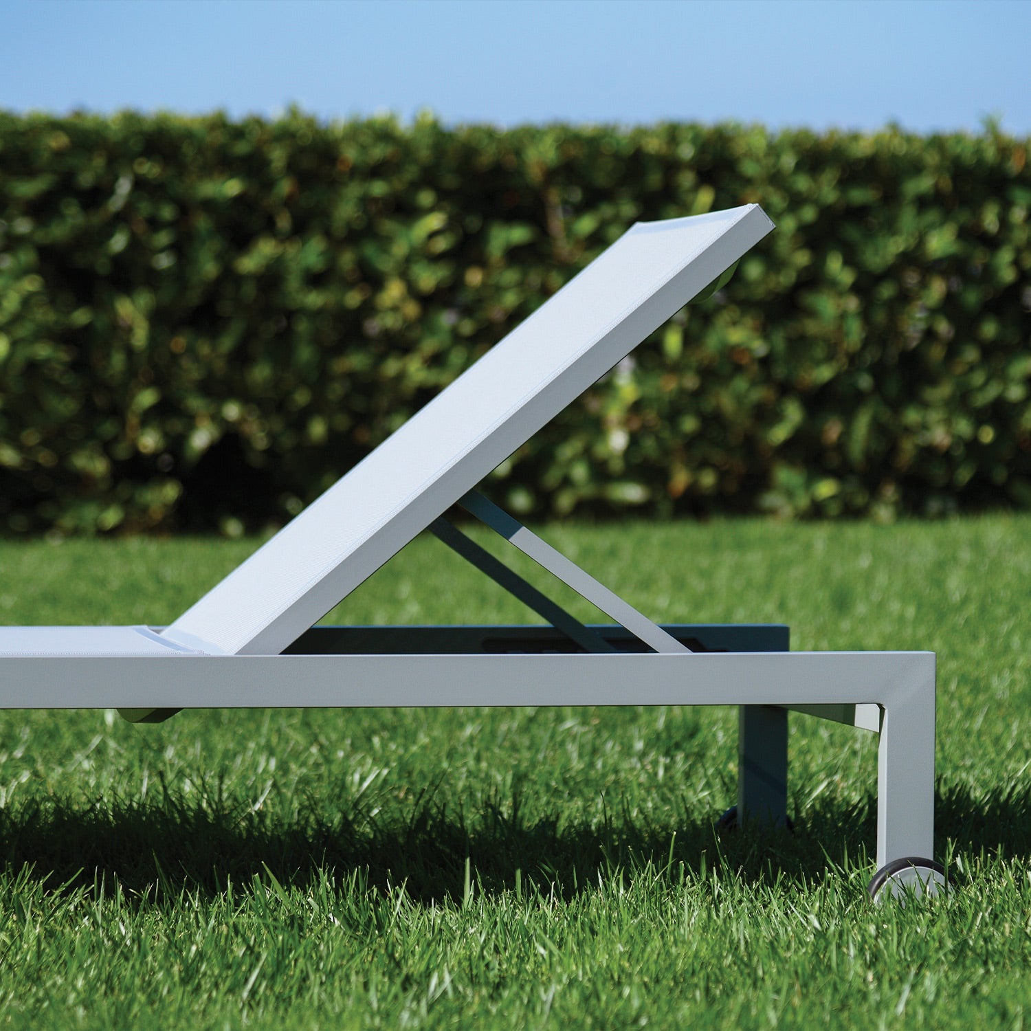 Milos Sunlounger