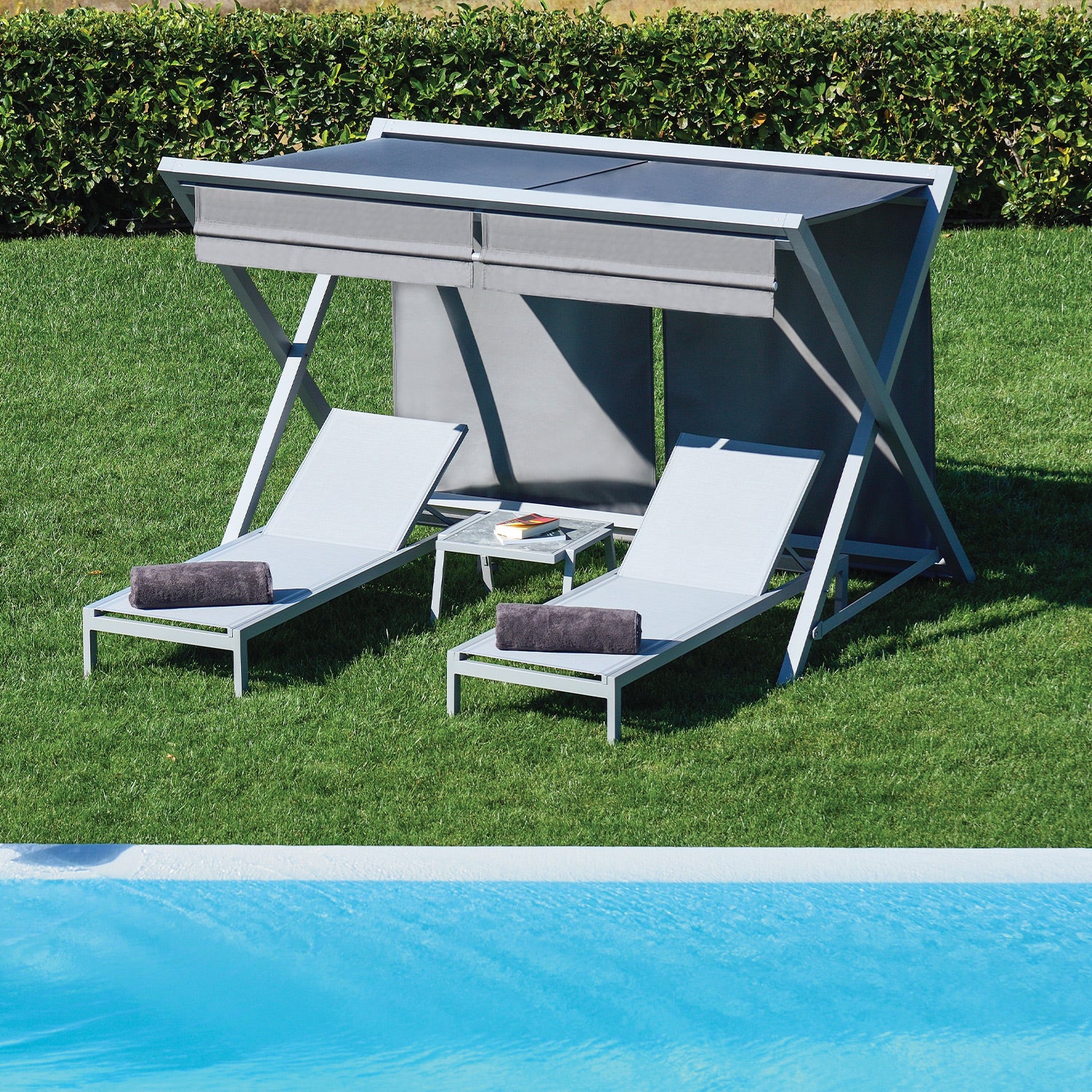 Milos Sunshade