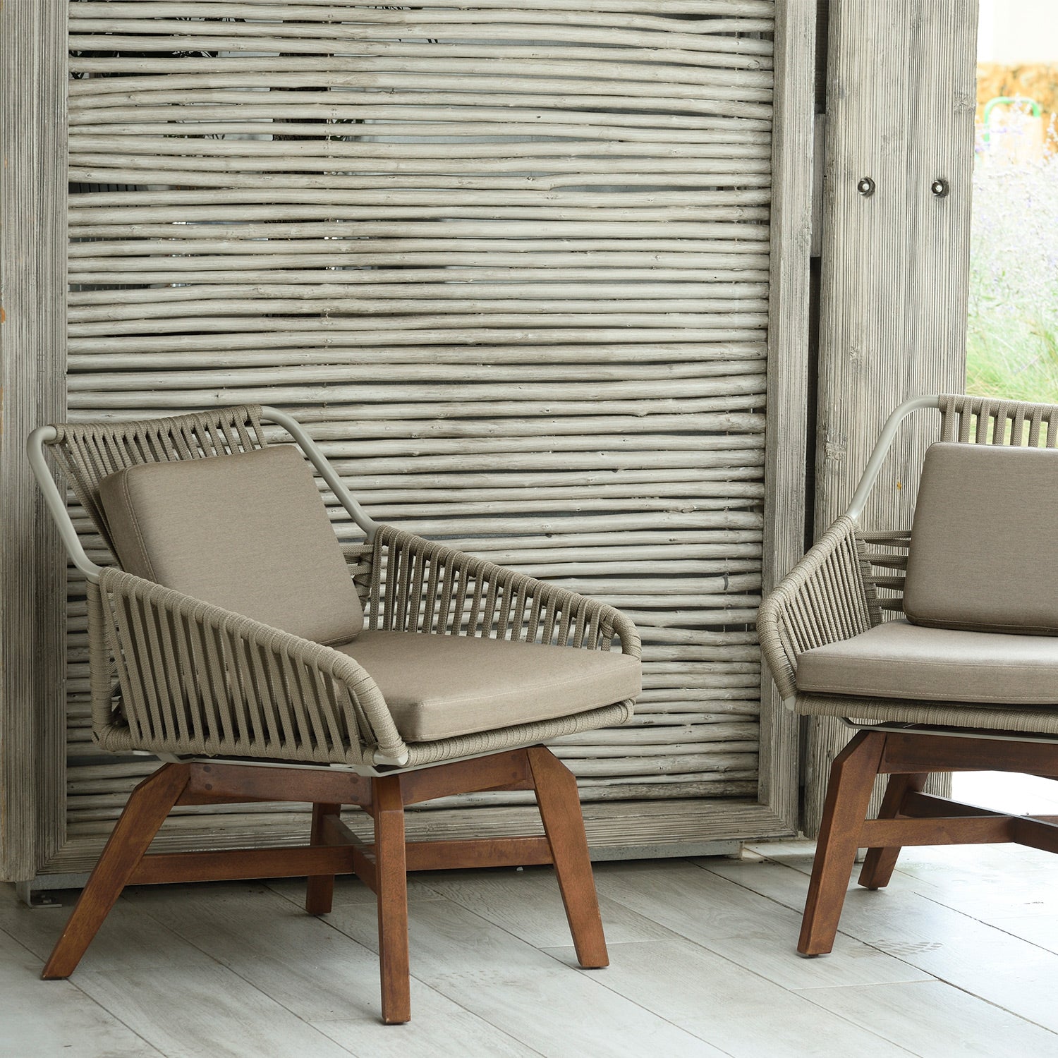 Nido Lounge Armchair