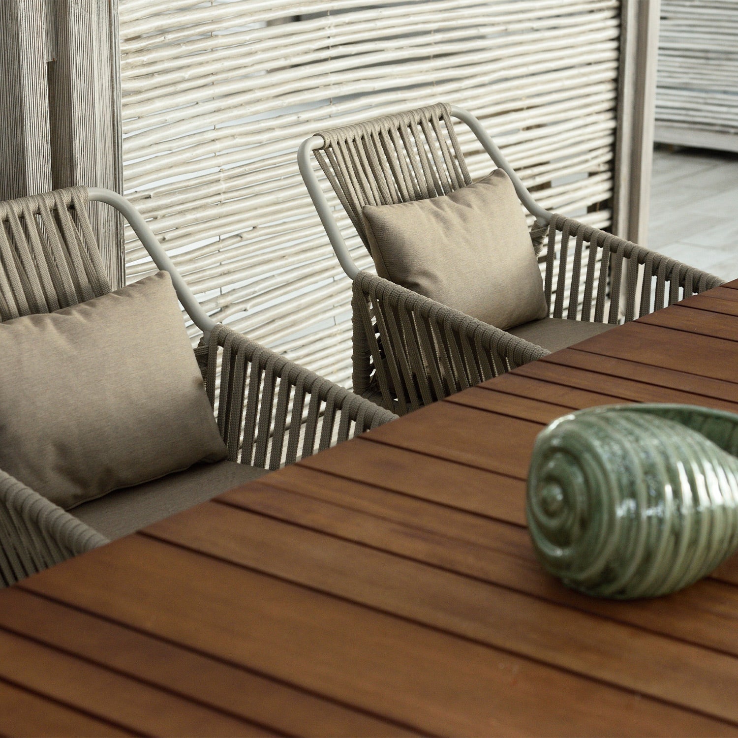 Nido Dining Armchair